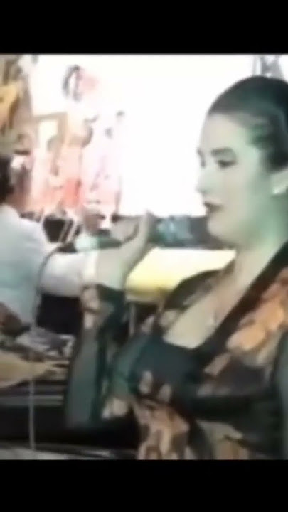 Sinden Bule Megan bilang pak Dalang ngak kuat, #sinden #wayangkulit