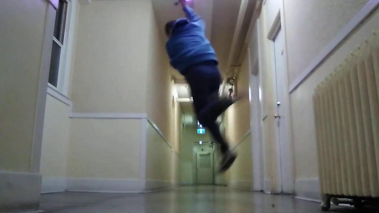 Dean Noble as Chase Windu