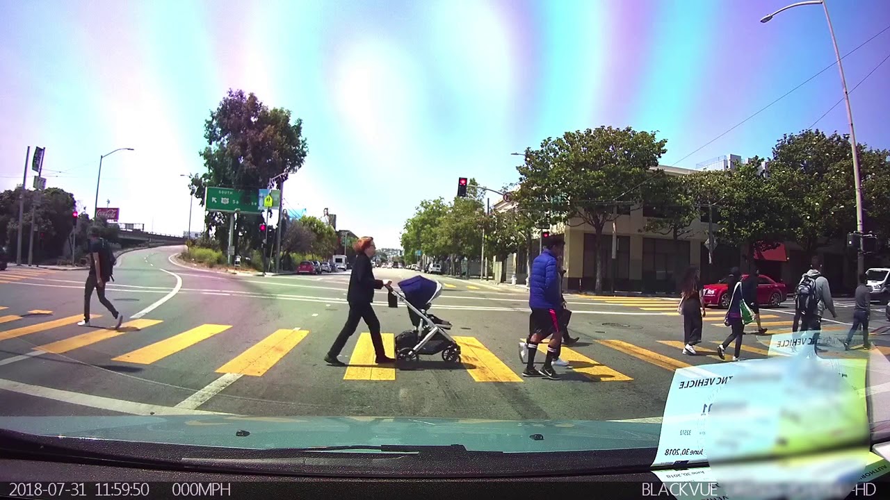 Flywheel Taxi blatantly running red light in San Francisco YouTube