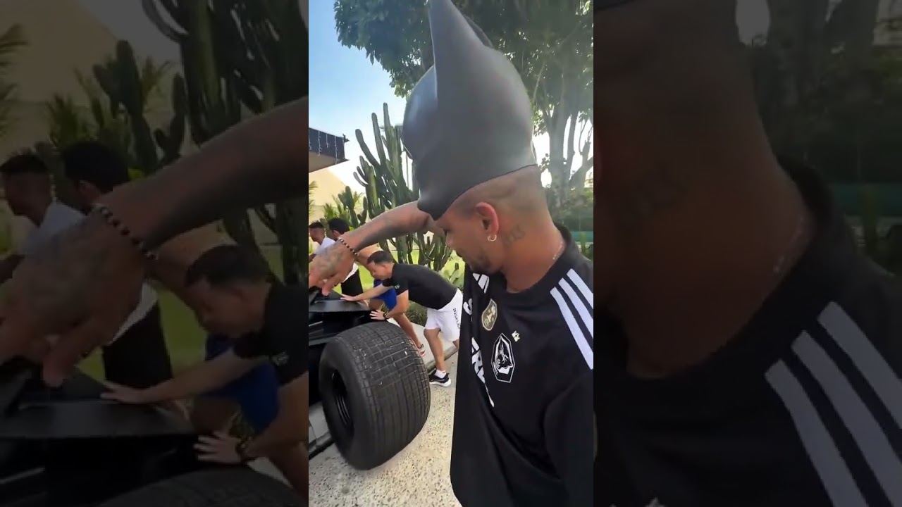 Neymar no Batmóvel milionário 