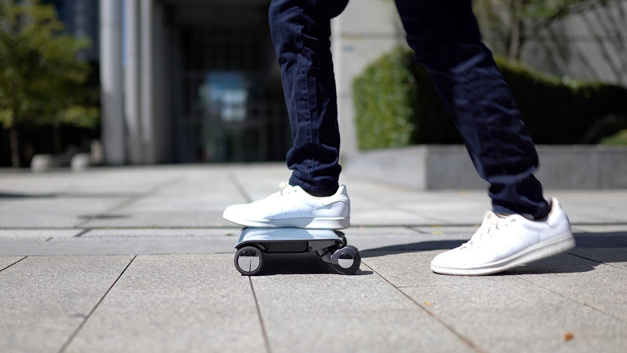 WALKCAR — Electric Vehicle You Can Carry Around Like a Laptop 