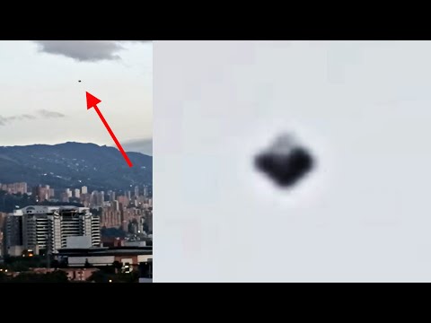 Diamond Craft Over Medellin, Colombia April 9, 2022, UFO Sighting News.