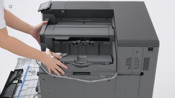 CS943/CX942/CX943/CX944/XC9445/XC9455/XC9465—Installing the 500-sheet staple offset finisher