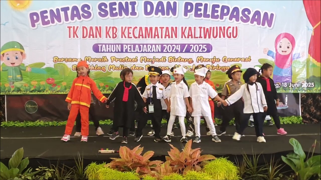 PENTAS SENI KELOMPOK B 3 TK KECAMATAN KALIWUNGU TAHUN 2024   2025