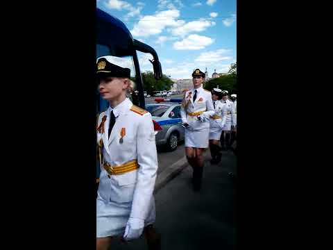 Женский батальон. Женщины в армии России! Парад Победы 2016 - YouTube