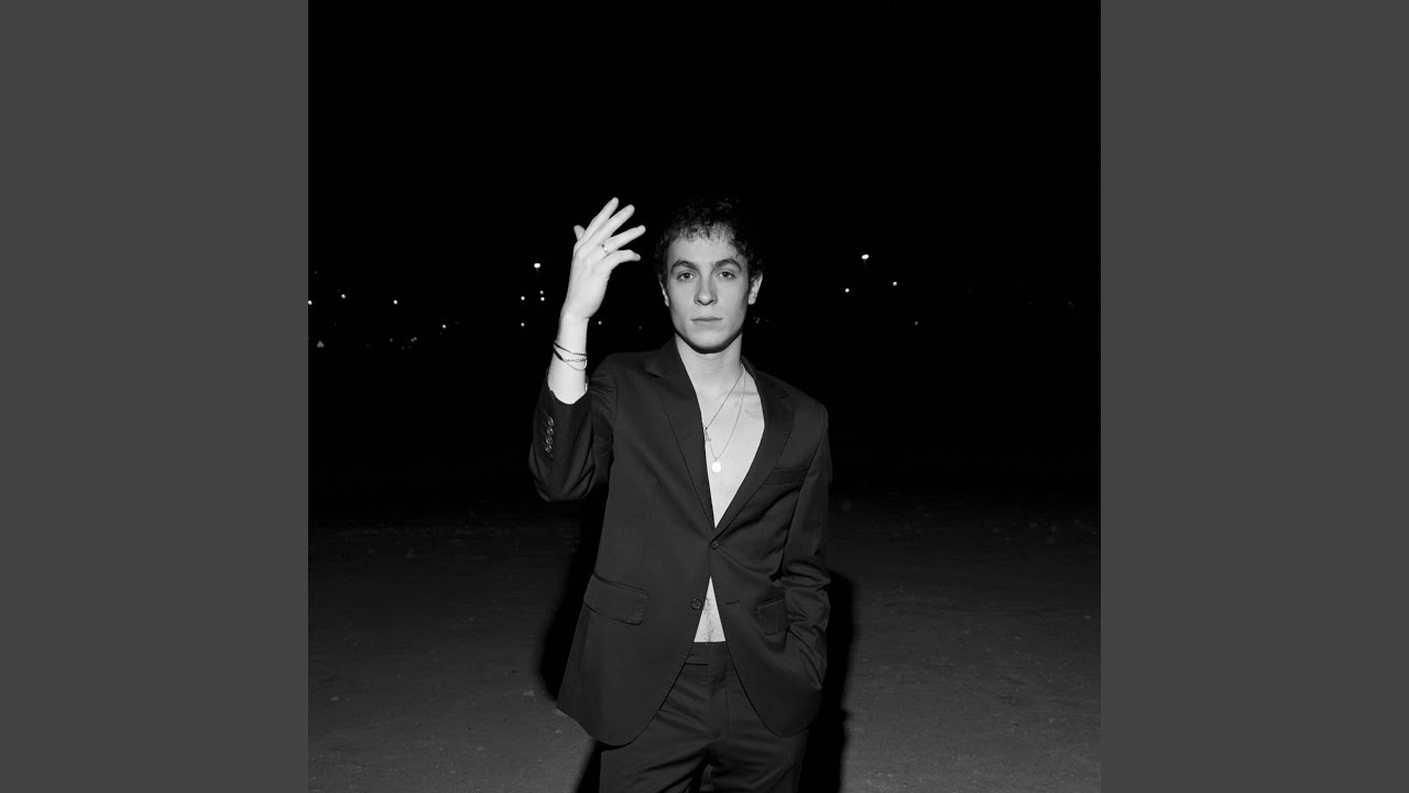 Fool auf YouTube ansehen Fool auf YouTube ansehen