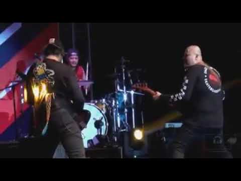 Netral - Cahaya Bulan (Live Konser Safari Musik Indonesia 2006)