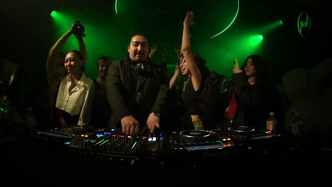 DJ AKEE at Almaty | VIHOD Takeover