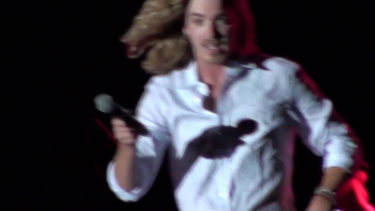 Bucky Covington - Hold a Woman