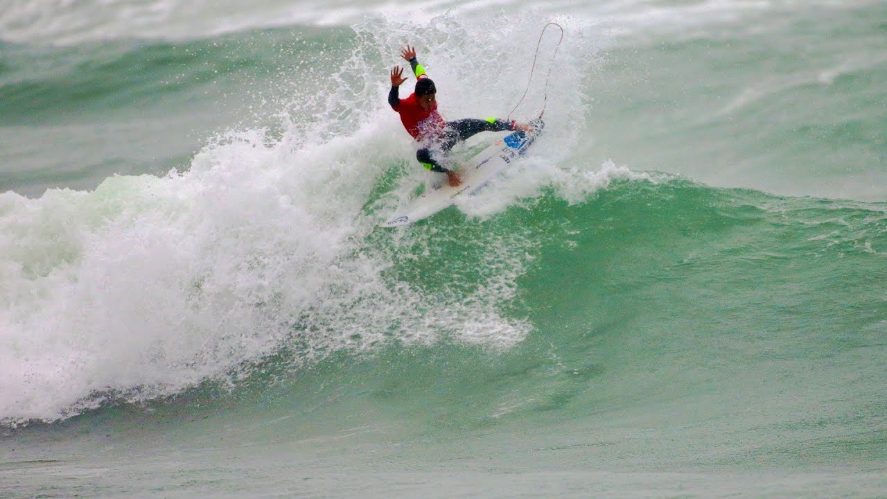 Braye rips apart long left for near-perfect 9.93