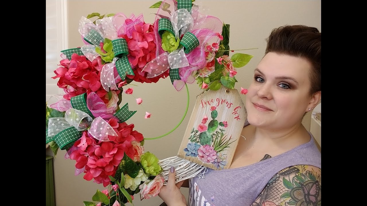Summer Cactus Sign Wreath