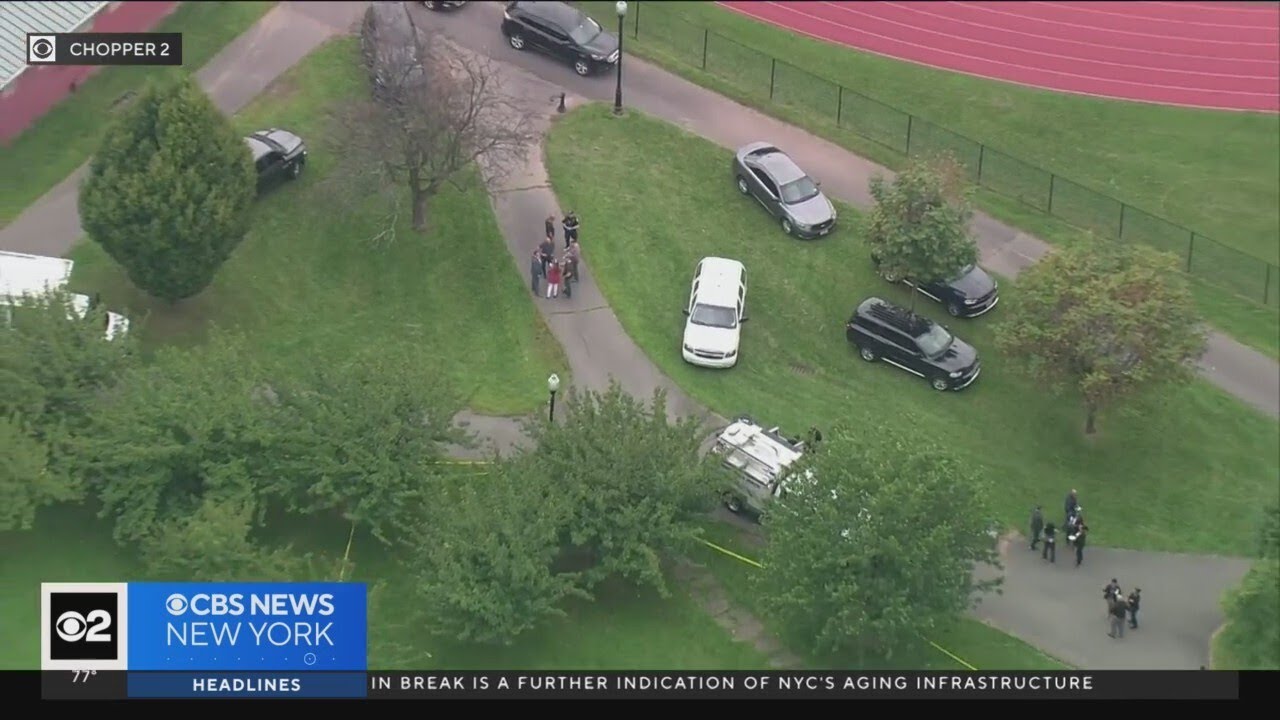 Source: Possible police shooting under investigation in Newark - YouTube