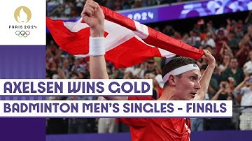 Viktor Axelsen defends Olympic men