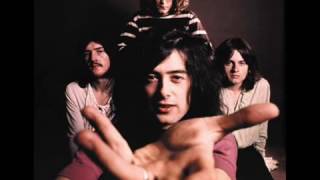Led Zeppelin - Ramble on.