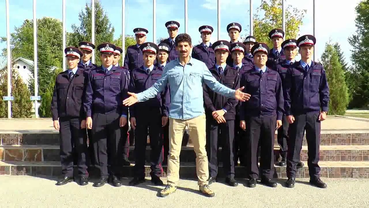 „Chiar şi aşa”, până și celebrul  #Firicel s-a... la  Jandarmeria Română