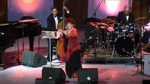 AURA URZICEANU & DUKE ELLINGTON ORCHESTRA - I DON'...