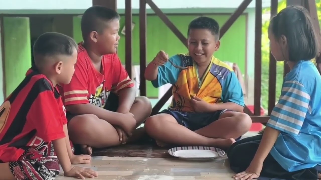 ภาพยนต์สั้นเรื่อง รสชาติของโอกาส รางวัลเหรียญทองชนะเลิศระดับกลุ่มโรงเรียนและเหรียญทองระดับเขตพื้นที่