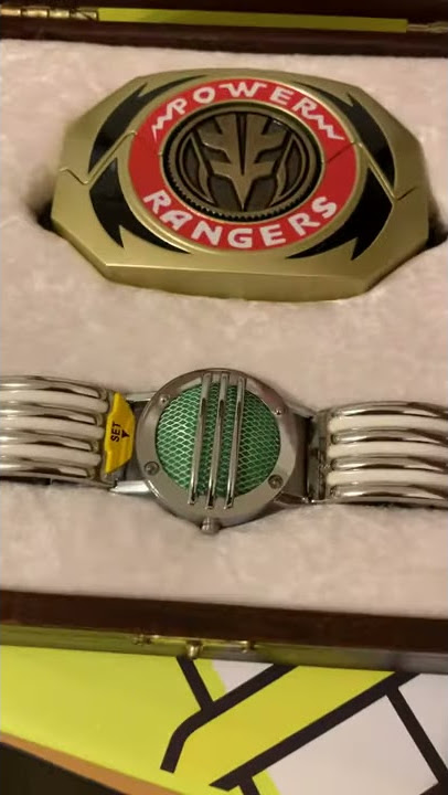 Screen accurate Mighty Morphin Power Ranger Communicator and Morpher.