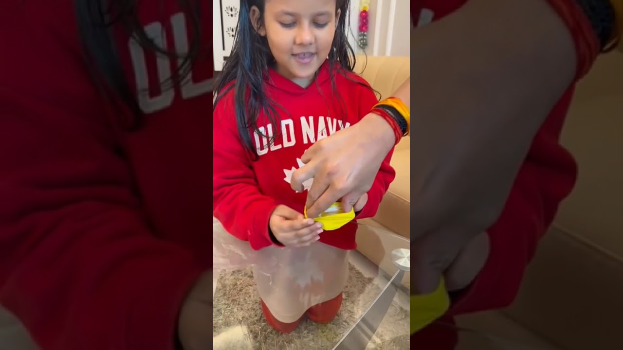Fun Science - Amazing Balloon trick for kids A simple and super fun science experiment for kids!