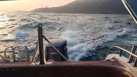 Khám phá Bán đảo Sơn Trà bằng Ca Nô