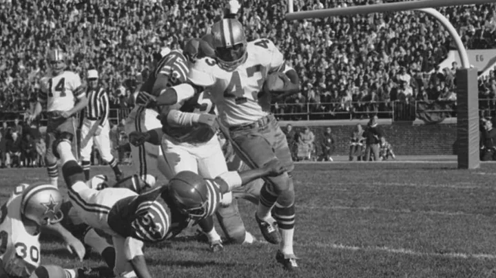 Dallas Cowboys legend Don Perkins dies at 84