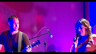 Lori And Brian Perform Landslide