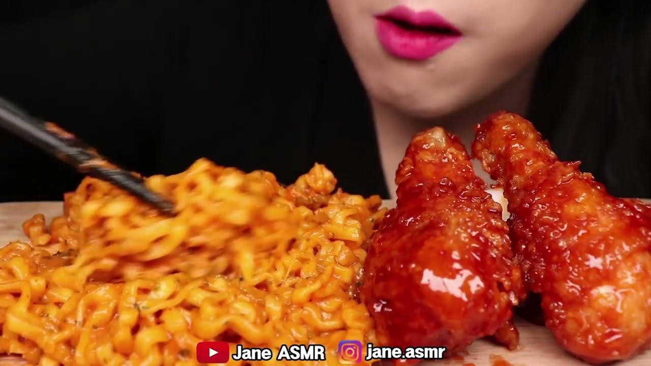 BITES ONLY Jane asmr Carbonara Fire Noodles with Fried chicken! (❤️credits: Jane asmr)