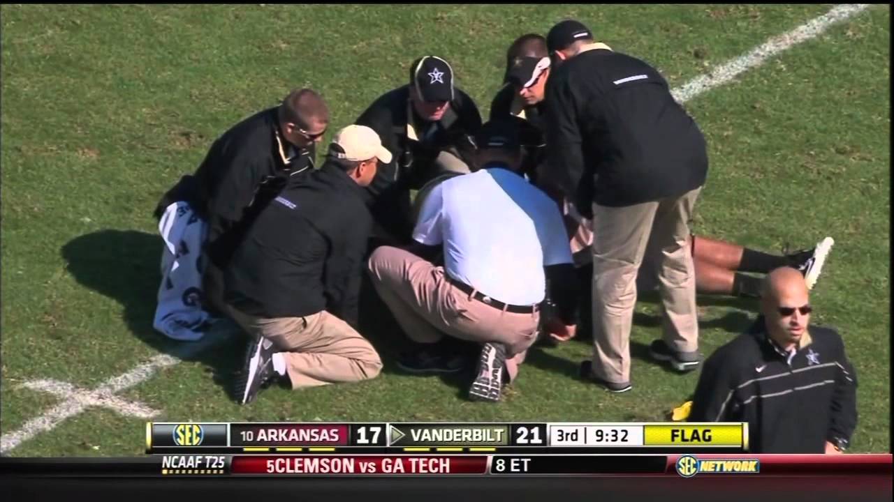 2 Vanderbilt football players wounded in shooting over stolen cell phone