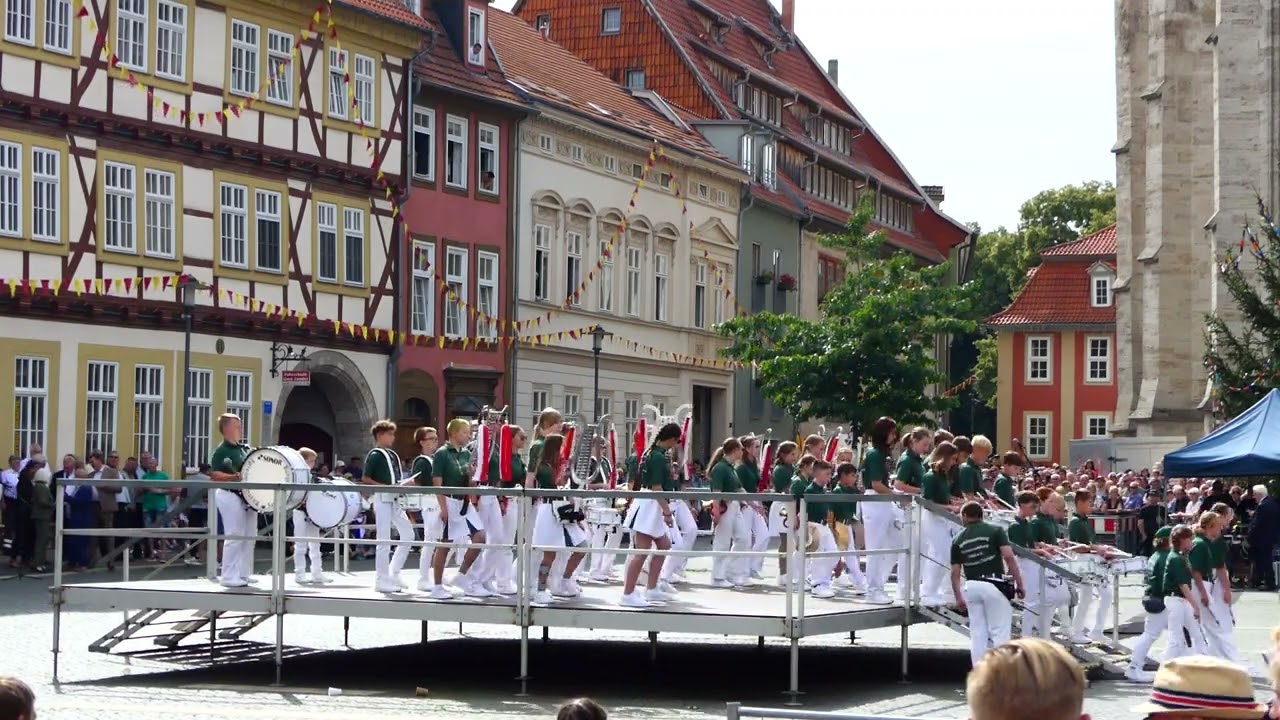 Spielmannszug Sachsensiedlung  (Jugend) zur 146. Mühlhäuser Stadtkirmes. Musikschau