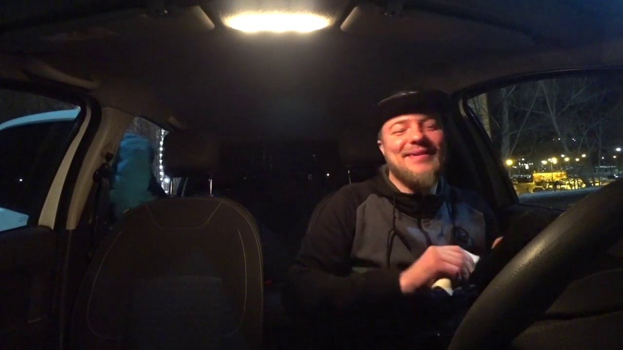 Псих в машине