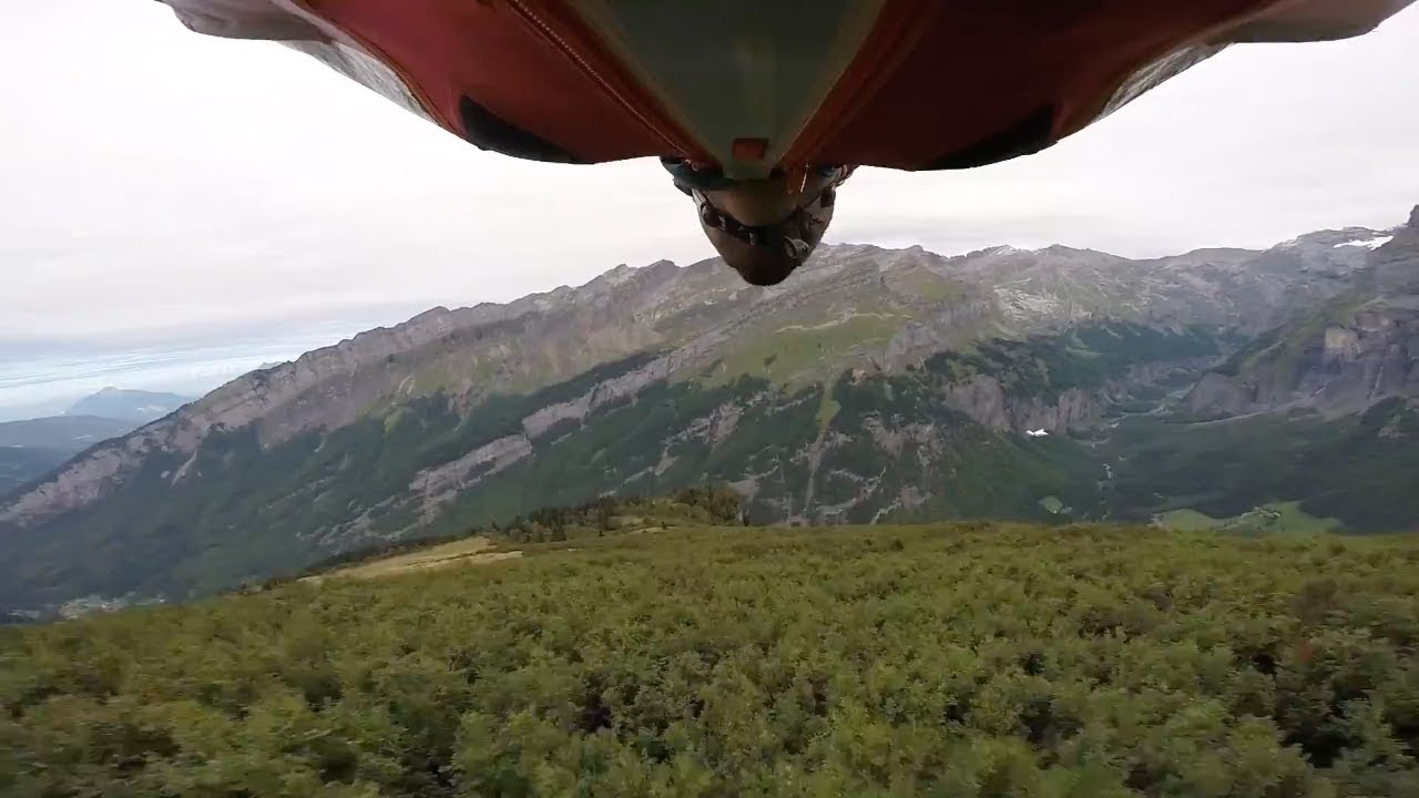Wingsuit Base at Grenier de commune | Hugues Orlianges