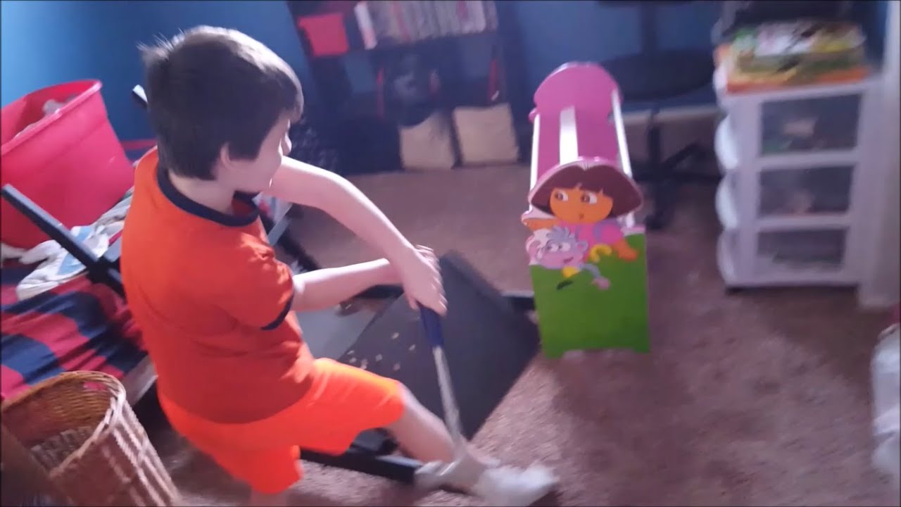 Kid Temper Tantrum Breaks Sister's Bookshelves! bachche ne bahan ke kamare ko nasht kiya