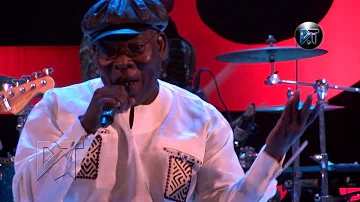 Paapa Yankson's last performance without wheelchair at Akosua Adjapong @ 25 concert