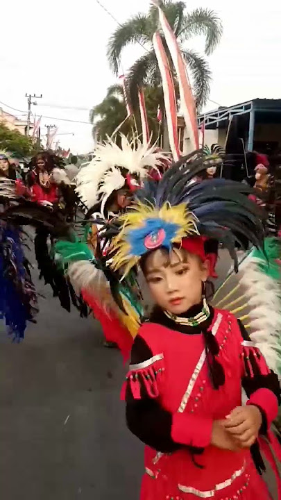Adik Dayak Kecil, Karnaval Sumberingin Kulon Ngunut Tulungagung #shorts #youtubeshorts #karnaval
