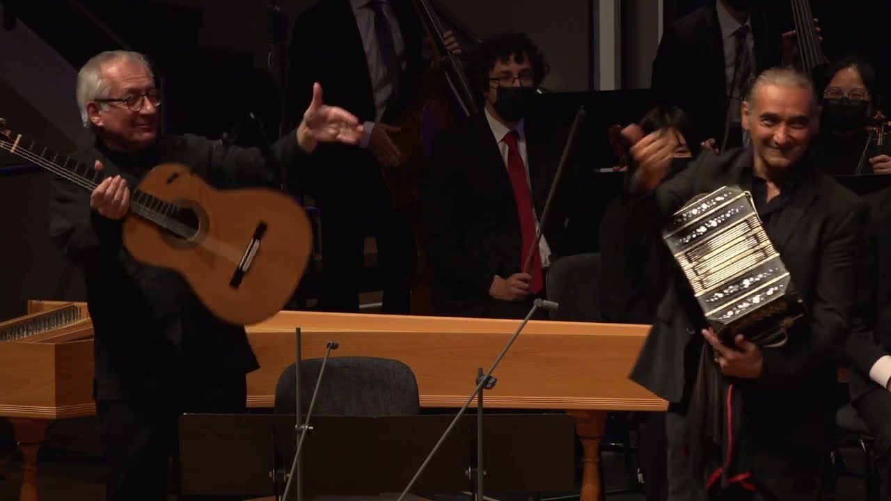 Astor Piazzolla: Konzert für Bandoneon, Gitarre und Streichorchester 