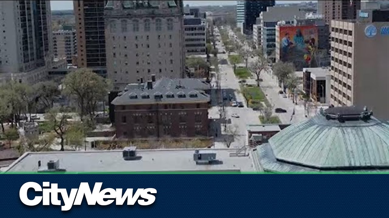 Architecture exhibit explores the legacy of the late Queen