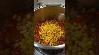 Мексиканский суп Менудо Рохо из рубца и чили - латиноамериканский рецепт кайпай
