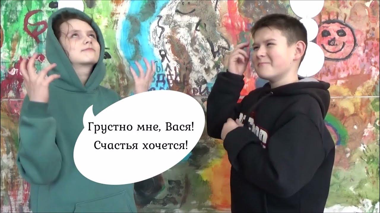 Чуть не профукали новый год. Новогодние покупки. Новогодняя акция по пени. Мемы про новогодние каникулы. Новогодня реклама мвидео.