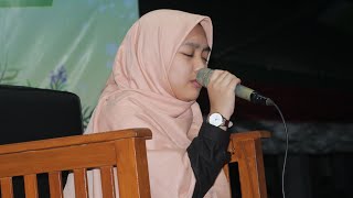 Hasna Shofwatul Azizah | Qomarun Featuring Hadroh Al-Aman