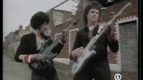 Gary Moore & Phil Lynott -  Out In The Fields - Official Video