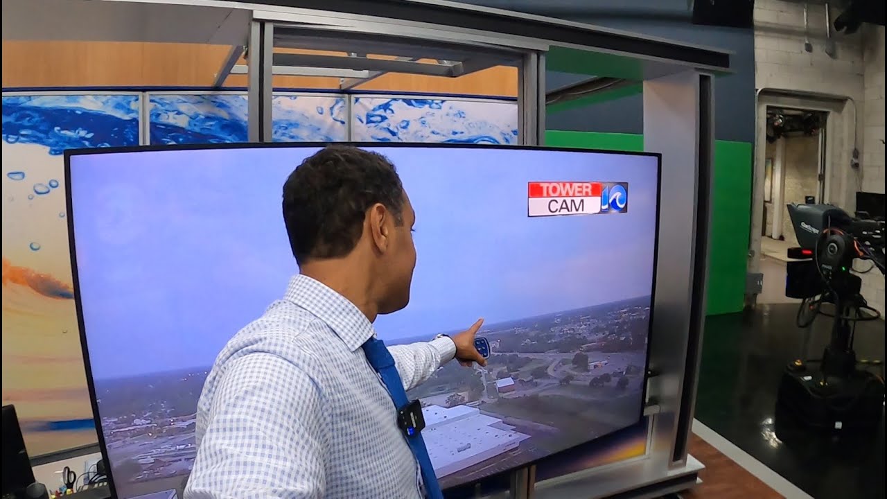 Heavy rain and thunderstorms are expected overnight - YouTube