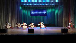 Цагдаагийн 'Сүлд' чуулга эрэгтэй бүжигчид - Товшуурт торгууд