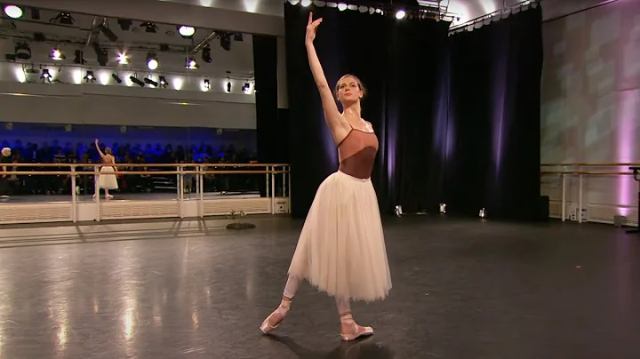 The Royal Ballet's Giselle in rehearsal