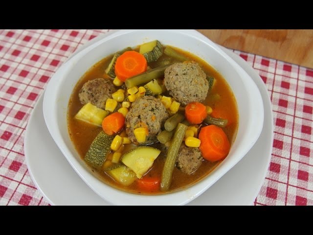 Sopa de Albóndigas con Vegetales - Deliciosa! | Mi Cocina Rápida - Karen