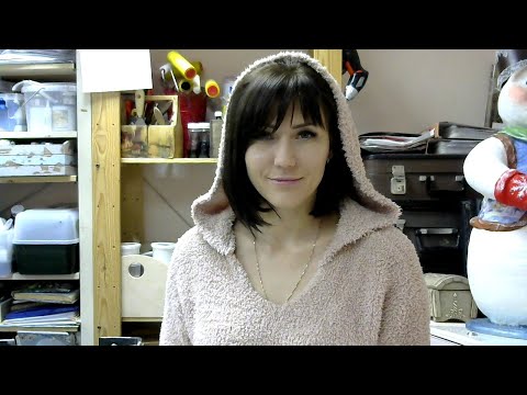 Леля Раевская. Поднос