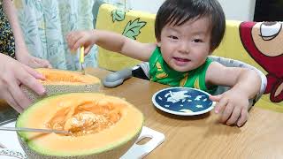 I ate the melon I got from my grandma as a snack 👶 ♥ 🍈おばあちゃんから貰ったメロンをおやつに食べました👶♥🍈