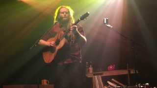 I Took It Out On You &amp; Indecisive - Newton Faulkner (Live)