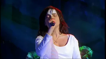 Bjork - Joga (Live)