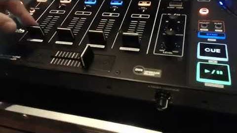 Denon MCX8000 crossfader issue