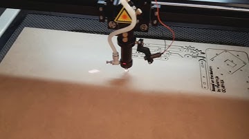 Corte a laser: braço robótico para arduino em MDF